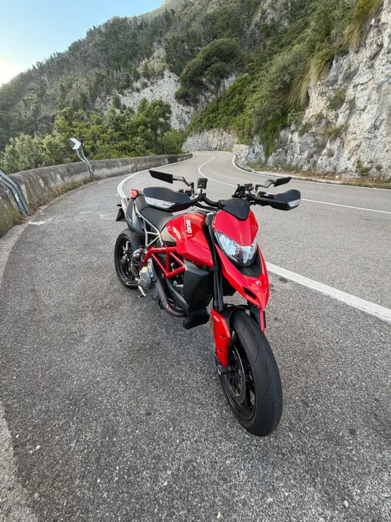 Ducati Hypermotard 950 (2022 - 25) (18)