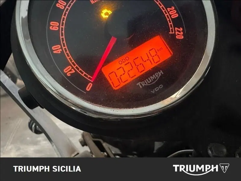 Triumph Bonneville T100 (2008 - 16) (9)