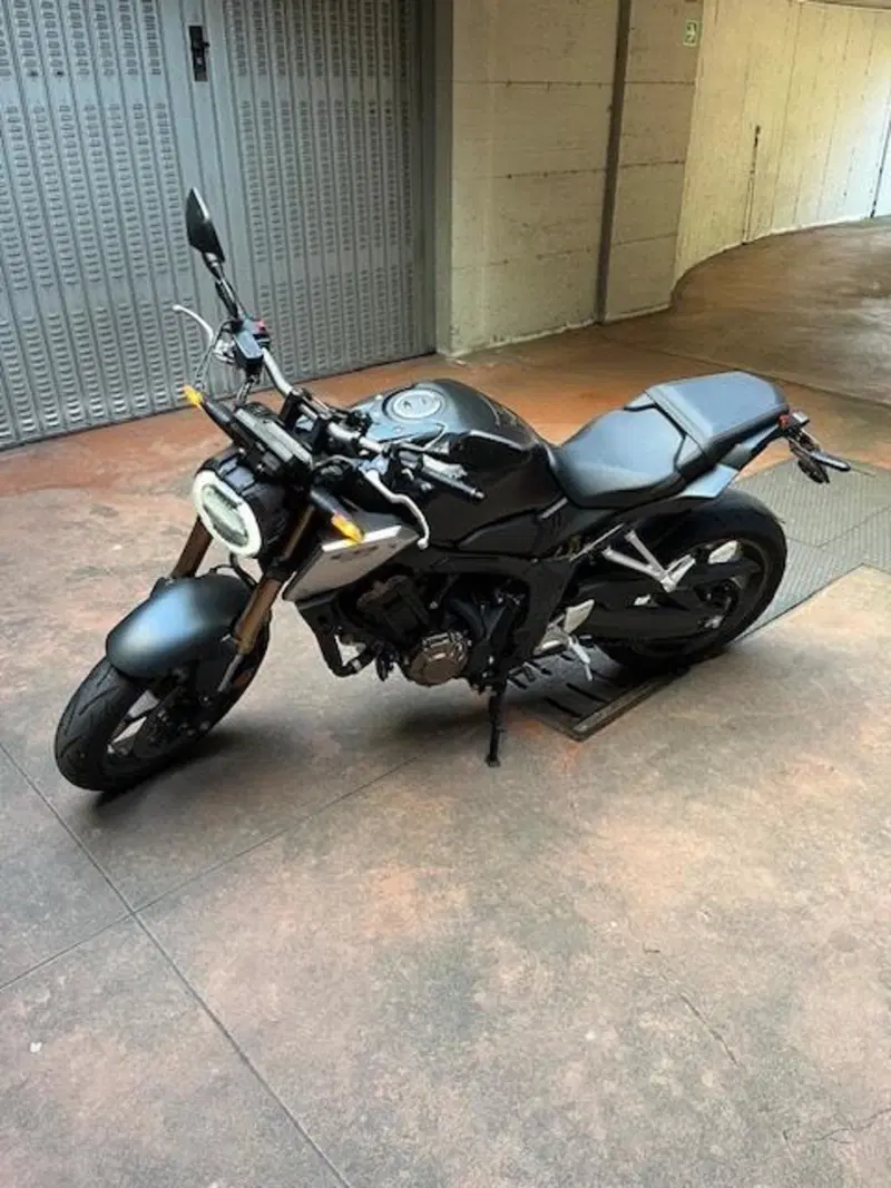 Honda CB 650 R (2021 - 23) (2)