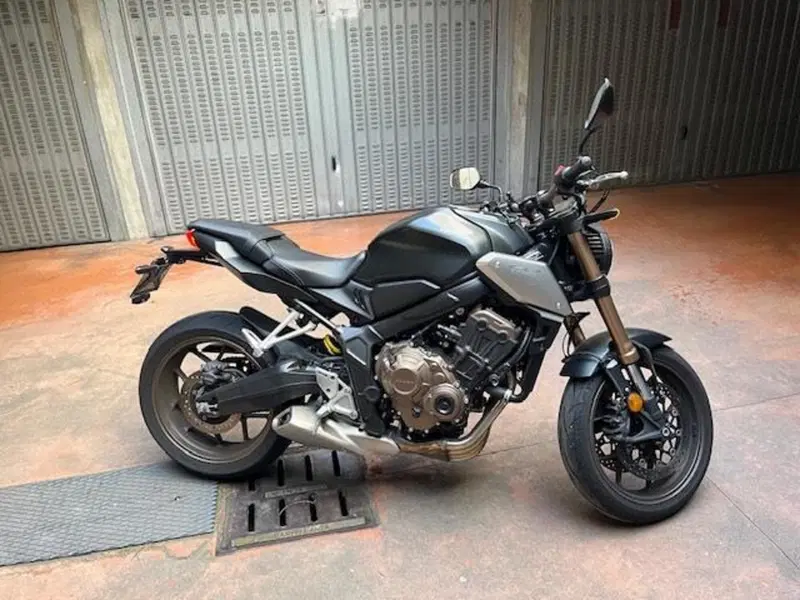 Honda CB 650 R (2021 - 23) (6)