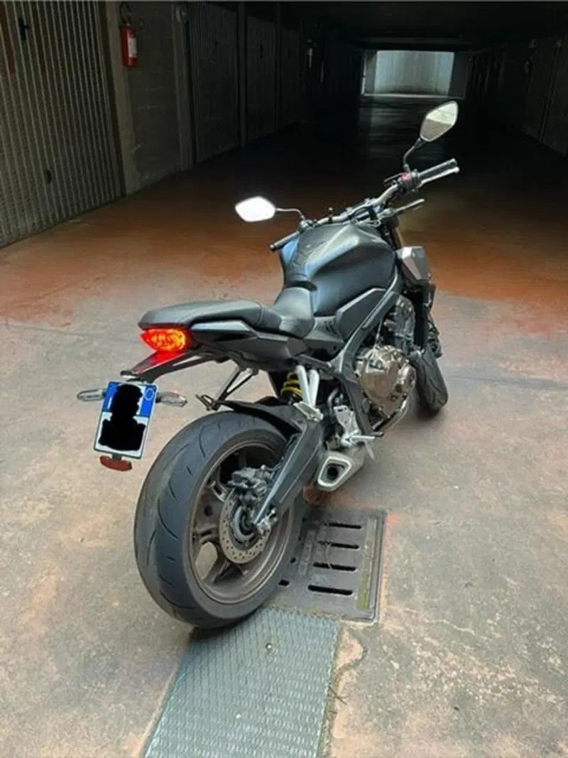 Honda CB 650 R (2021 - 23) (7)