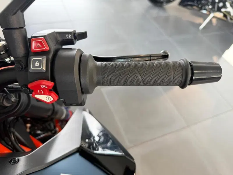 KTM 1290 Super Duke R EVO (2022 - 23) (7)