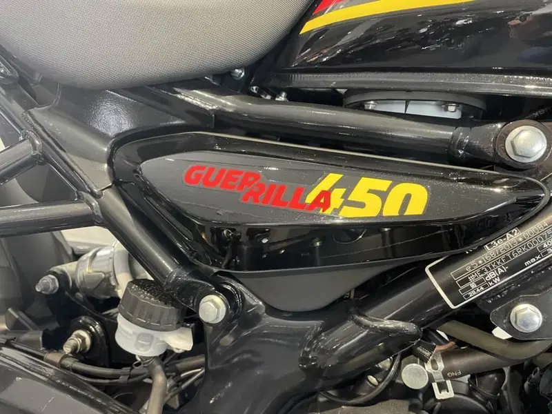 Royal Enfield Guerrilla 450 (2024 - 26) (6)