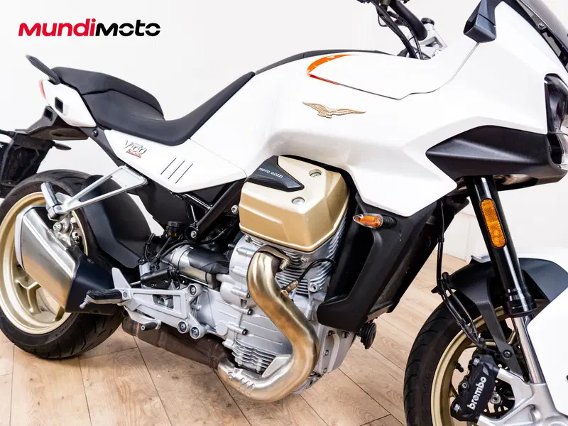 Moto Guzzi V100 Mandello (2022 - 24) (5)