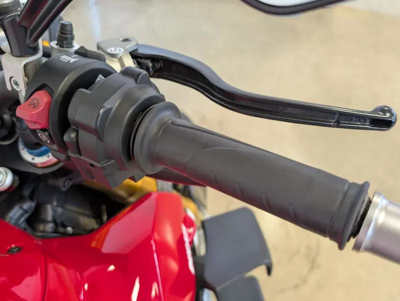 Ducati Streetfighter V4 1100 S (2020) (10)
