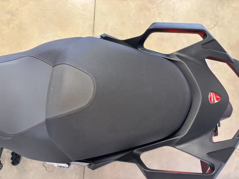 Ducati Multistrada 1200 Enduro Pro (2017 - 18) (10)