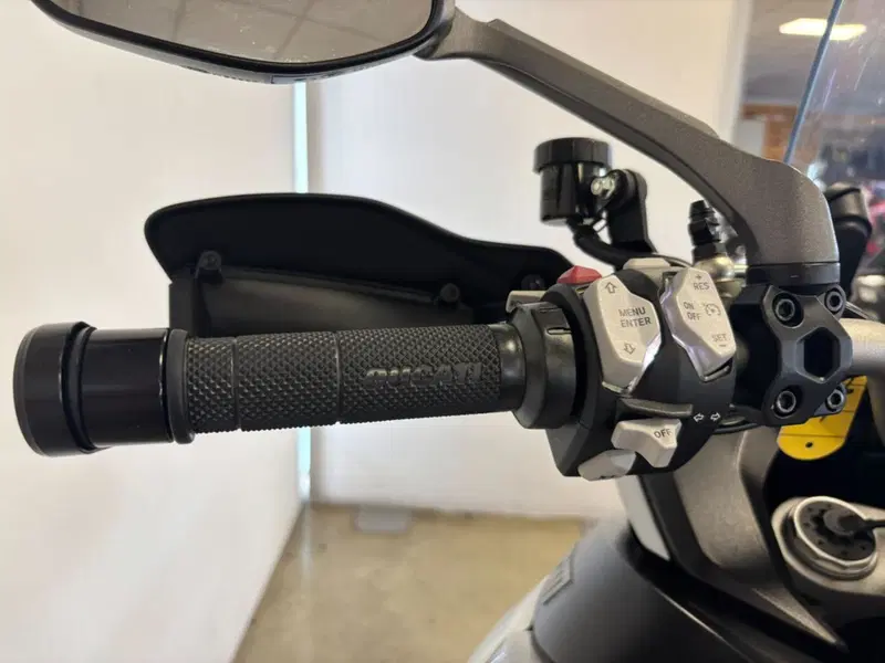 Ducati Multistrada 1200 Enduro Pro (2017 - 18) (13)