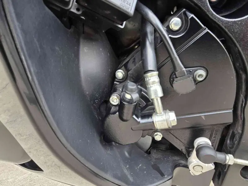 Suzuki GSX-R1000 (2006 - 08) (16)