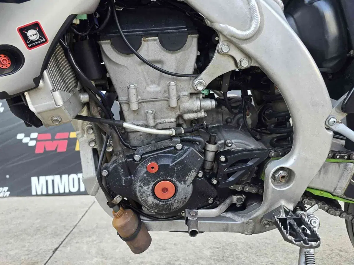 Kawasaki KX450F (2011 - 12) (16)