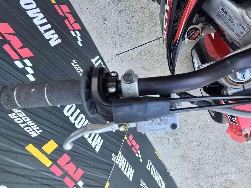 Honda CRF 450R (2005) (11)