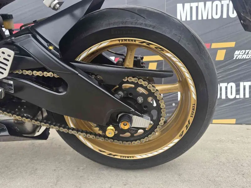 Yamaha YZF R6 (2008 - 09) (12)