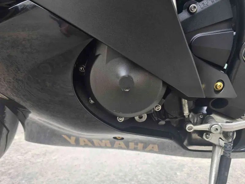 Yamaha YZF R6 (2008 - 09) (16)