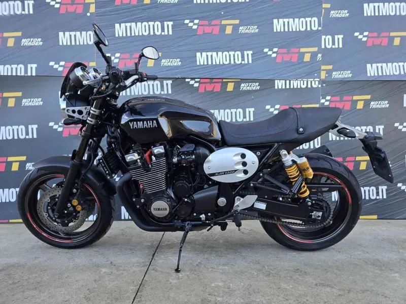 Yamaha XJR 1300 (2015 - 17) (2)