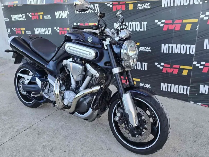 Yamaha MT-01 (2005- 11) (6)