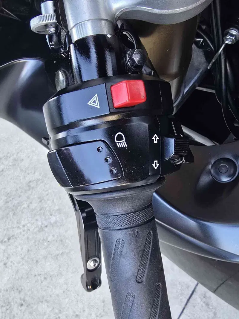 Suzuki GSX R 600 (2006 - 07) (12)