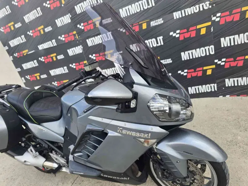 Kawasaki GTR 1400 (2007 - 09) (4)