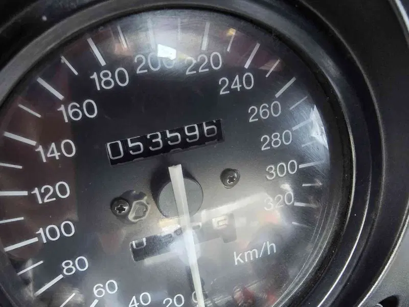 Honda CBR 1100 XX Superblackbird (1996 - 98) (22)