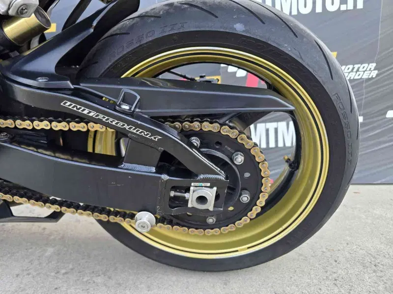 Honda CBR 1000 RR Fireblade (2006 - 07) (17)