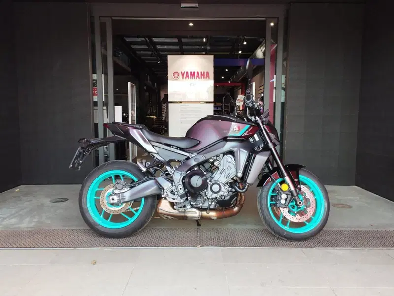 Yamaha MT-09 (2024 - 26)