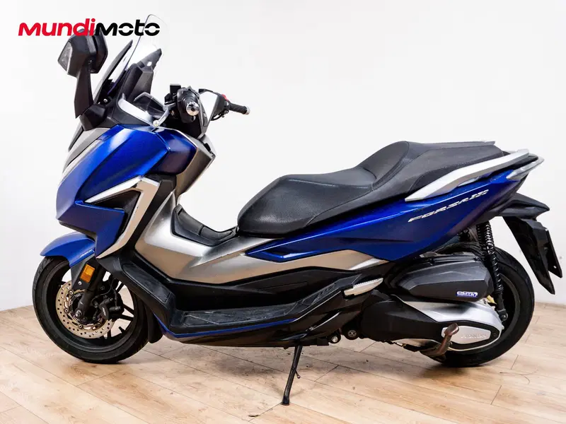 Honda Forza 350 (2025 - 26) (6)