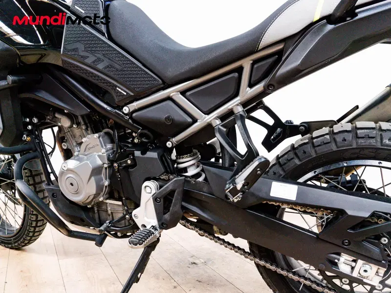 CFMOTO 450MT (2024 - 26) (10)
