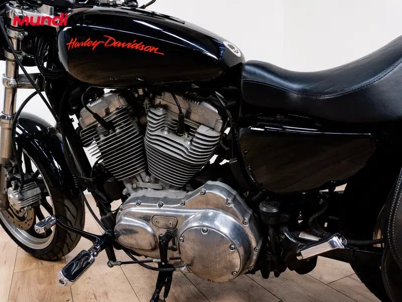 Harley-Davidson 883 SuperLow (2010 - 16) - XL 883L (8)