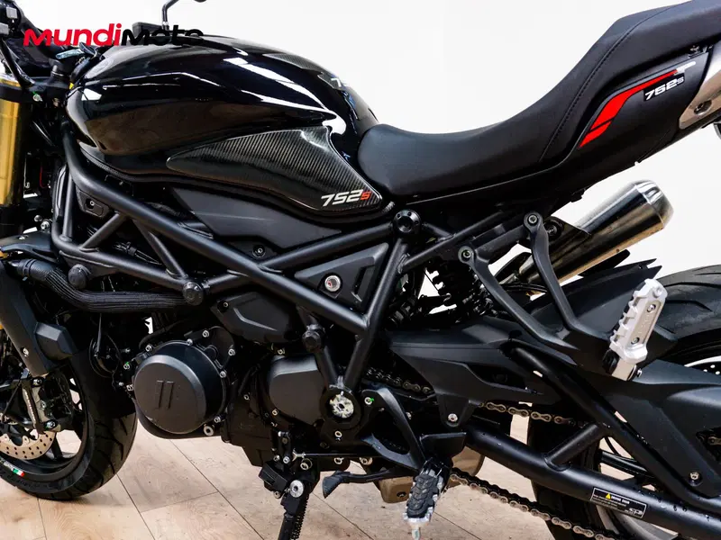 Benelli 752 S (2019 - 20) (10)