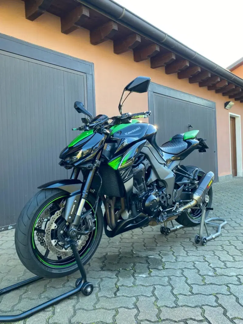 Kawasaki Z 1000 (2017 - 20) (2)