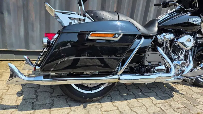 Harley-Davidson 107 Road King (2017) - FLHR (13)