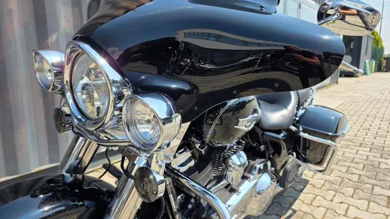Harley-Davidson 107 Road King (2017) - FLHR (6)