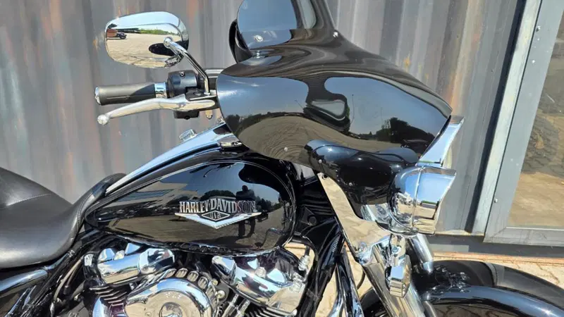 Harley-Davidson 107 Road King (2017) - FLHR (7)