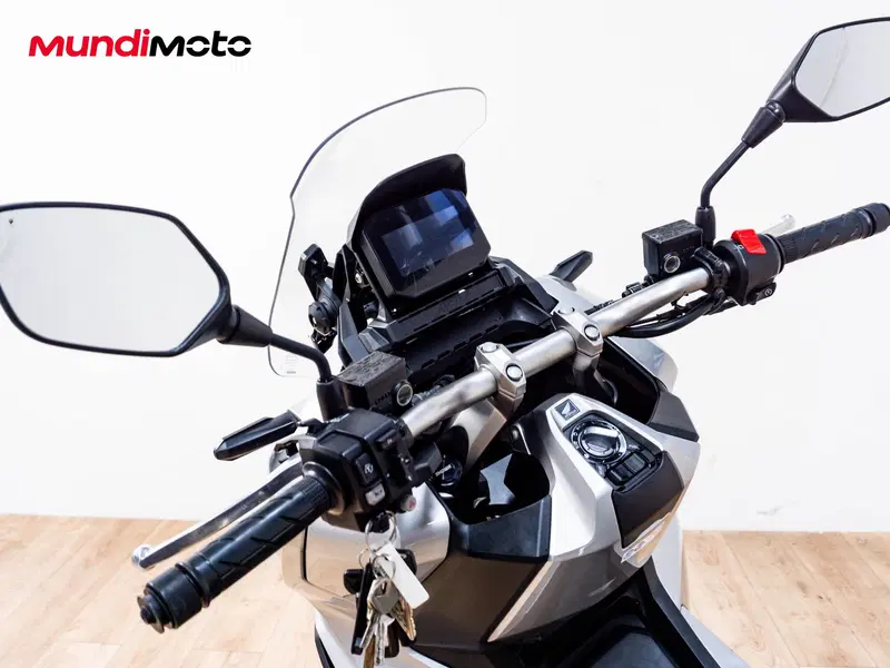 Honda ADV 350 (2025 - 26) (11)
