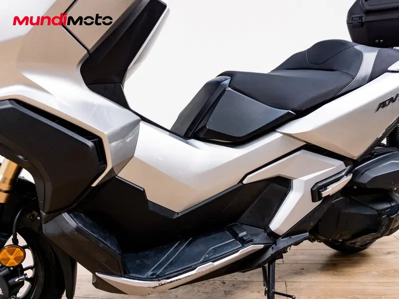 Honda ADV 350 (2025 - 26) (9)