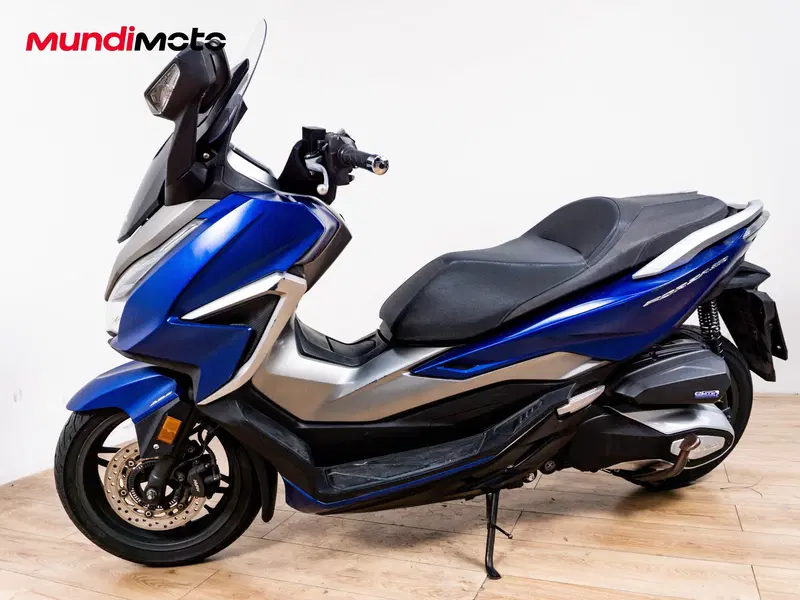 Honda Forza 350 (2025 - 26) (8)