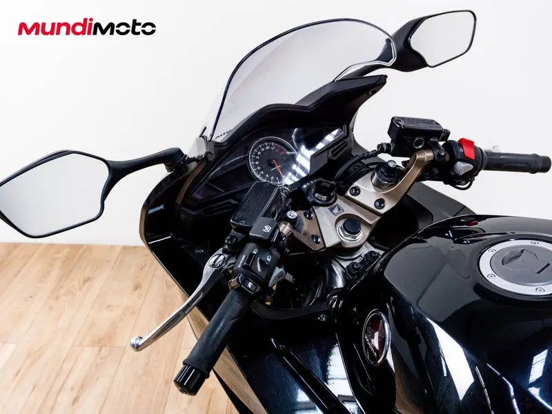 Honda VFR 800 ABS (2002 - 06) (11)