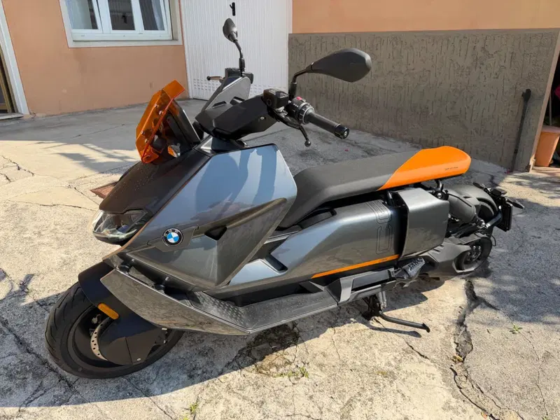Bmw CE 04 (2021 - 25) (4)