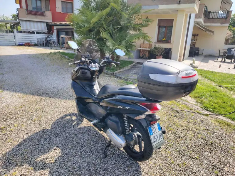 Honda PCX 125 (2009 - 13) (2)