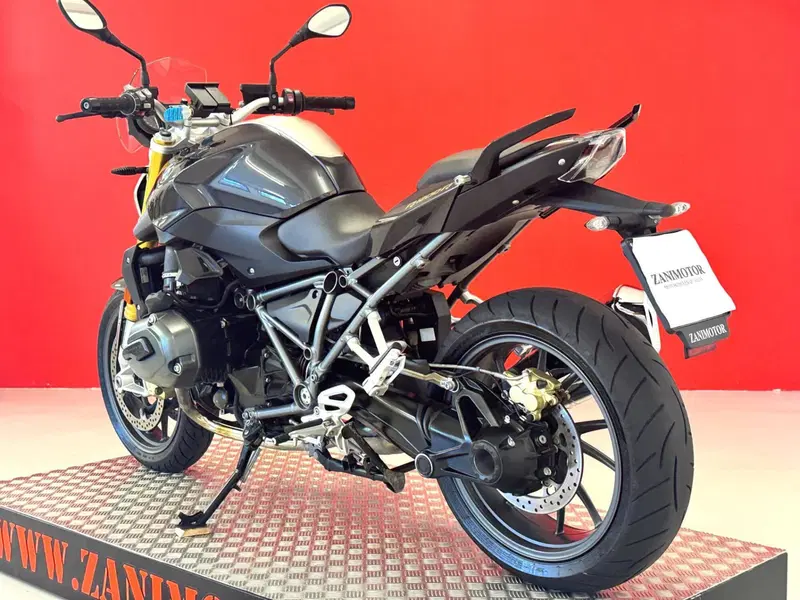 Bmw R 1200 R (2017 - 18) (16)