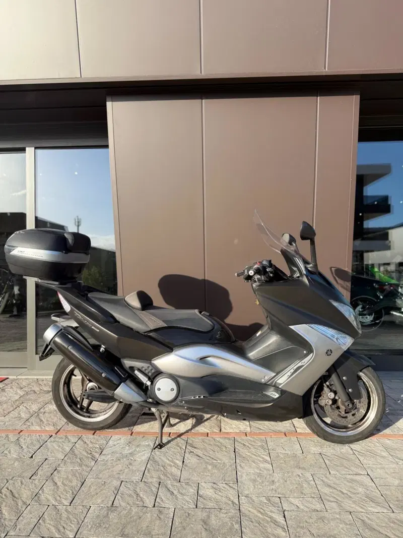 Yamaha T-Max 500 Tech Max (2011 - 13) (2)