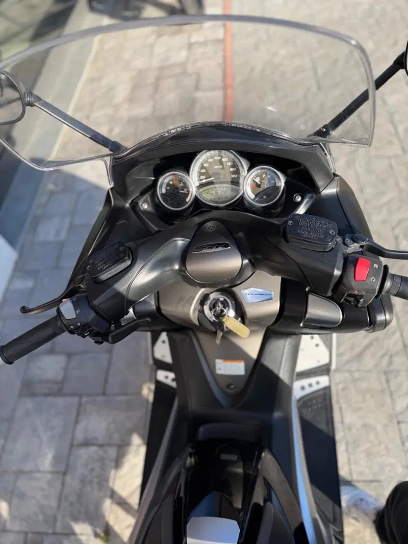 Yamaha T-Max 500 Tech Max (2011 - 13) (4)