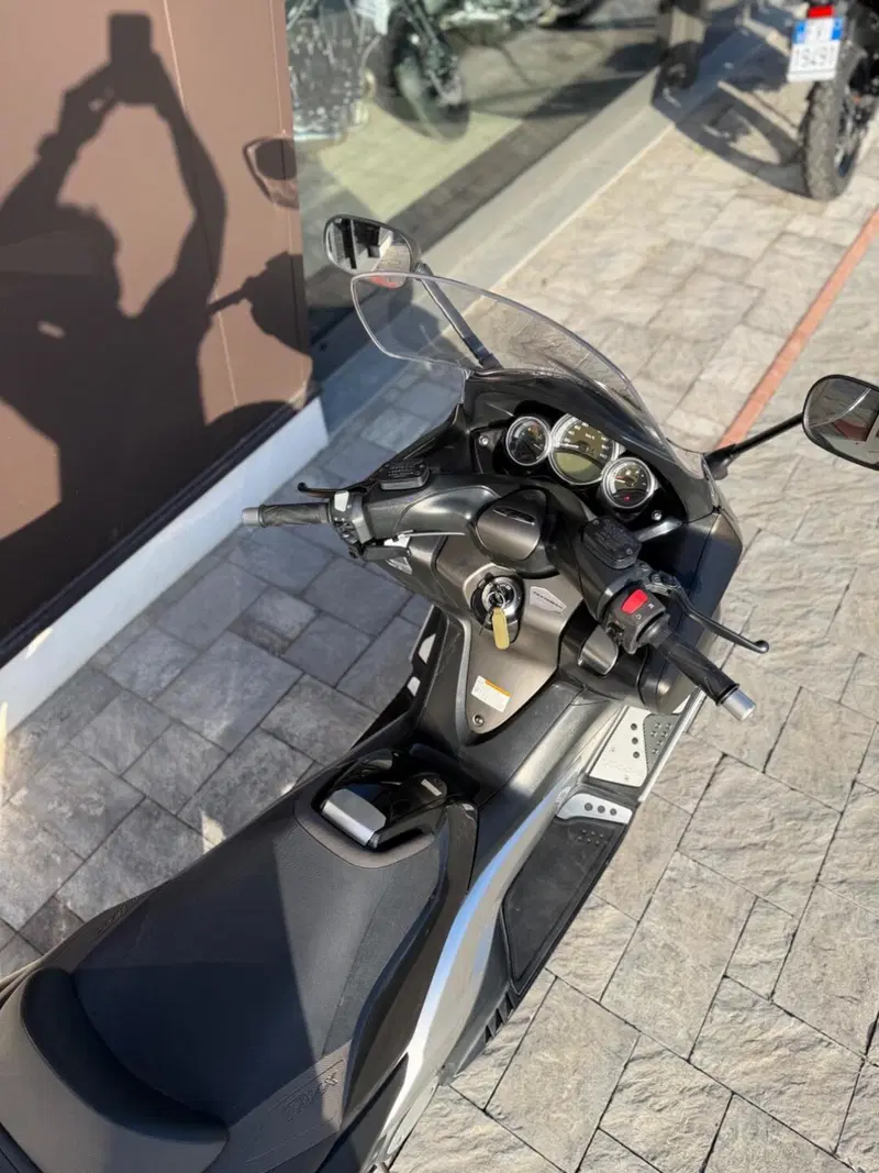 Yamaha T-Max 500 Tech Max (2011 - 13) (11)