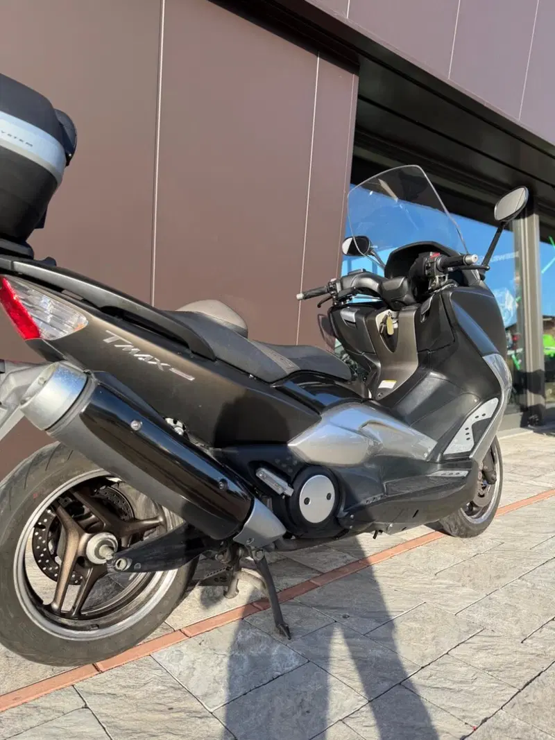 Yamaha T-Max 500 Tech Max (2011 - 13) (12)