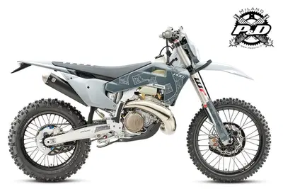 Husqvarna TE 300 Pro (2026) usata
