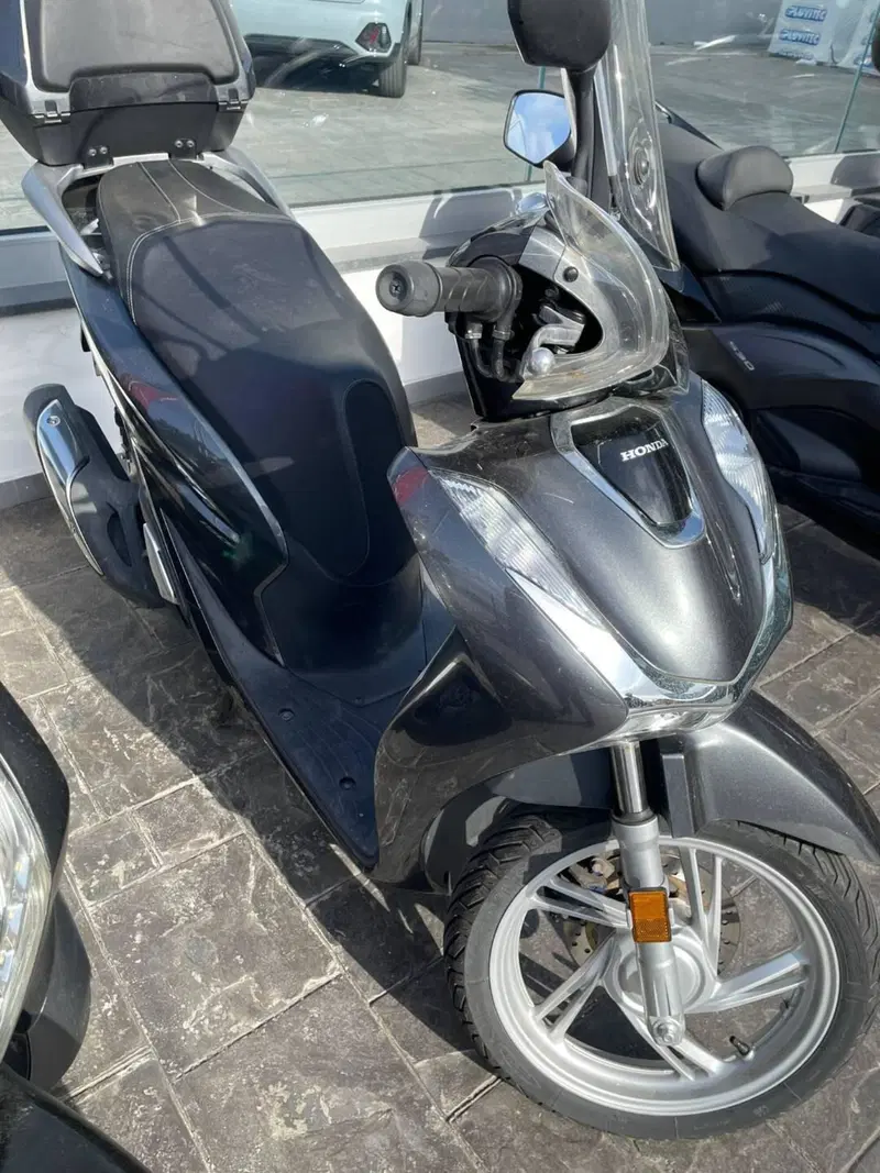 Honda SH 150i (2020 - 23) (3)