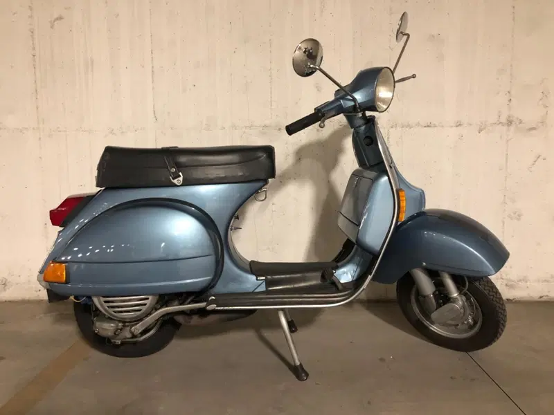 Piaggio Vespa 125 PX  (9)