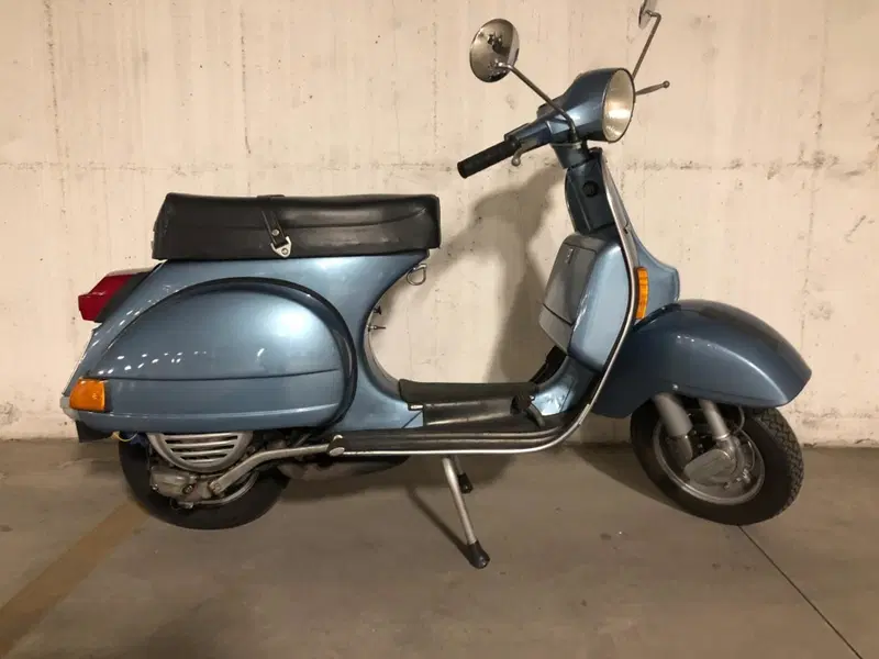 Piaggio Vespa 125 PX  (11)