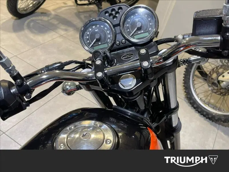 Moto Guzzi V7 Special (2012 - 14) (3)