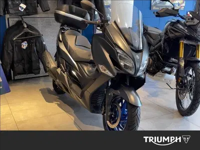 Suzuki Burgman 400 (2022 - 24) usata