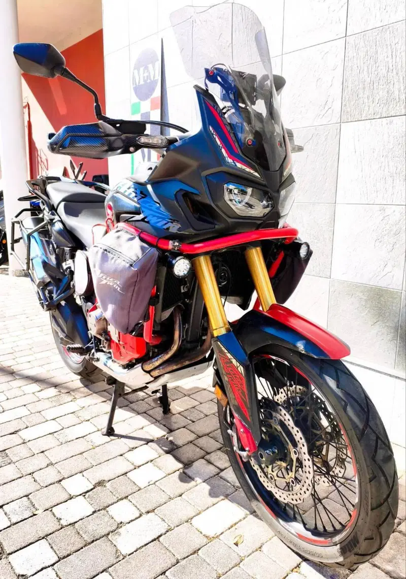 Honda Africa Twin CRF 1000L DCT ABS (2016 - 17) (4)