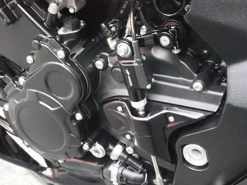 MV Agusta Turismo Veloce 800 Lusso SCS (2021 - 26) (8)